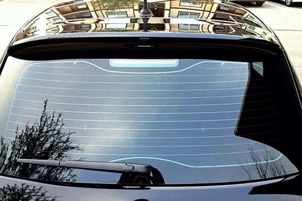 Back glass replacement service in Houma, Louisiana
